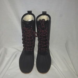 Sociology Women’s Duck Boots size 6